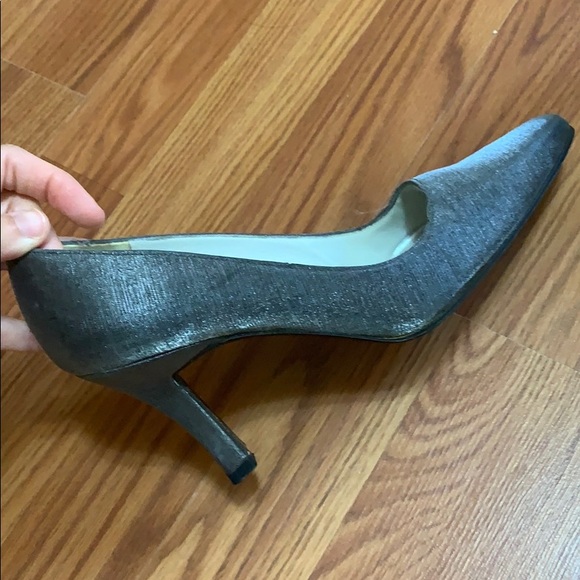 Vintage stuart weitzman heels silver gray textile - Picture 2 of 4